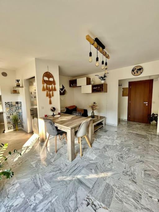 Beau 2 Pieces,Terrasse, Parking Menton Centre Apartment ภายนอก รูปภาพ