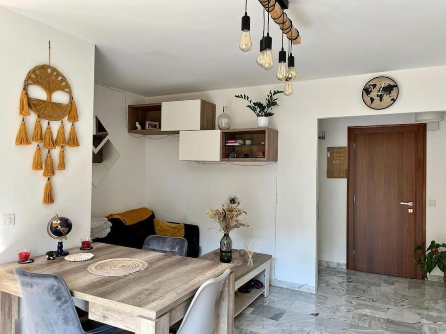 Beau 2 Pieces,Terrasse, Parking Menton Centre Apartment ภายนอก รูปภาพ